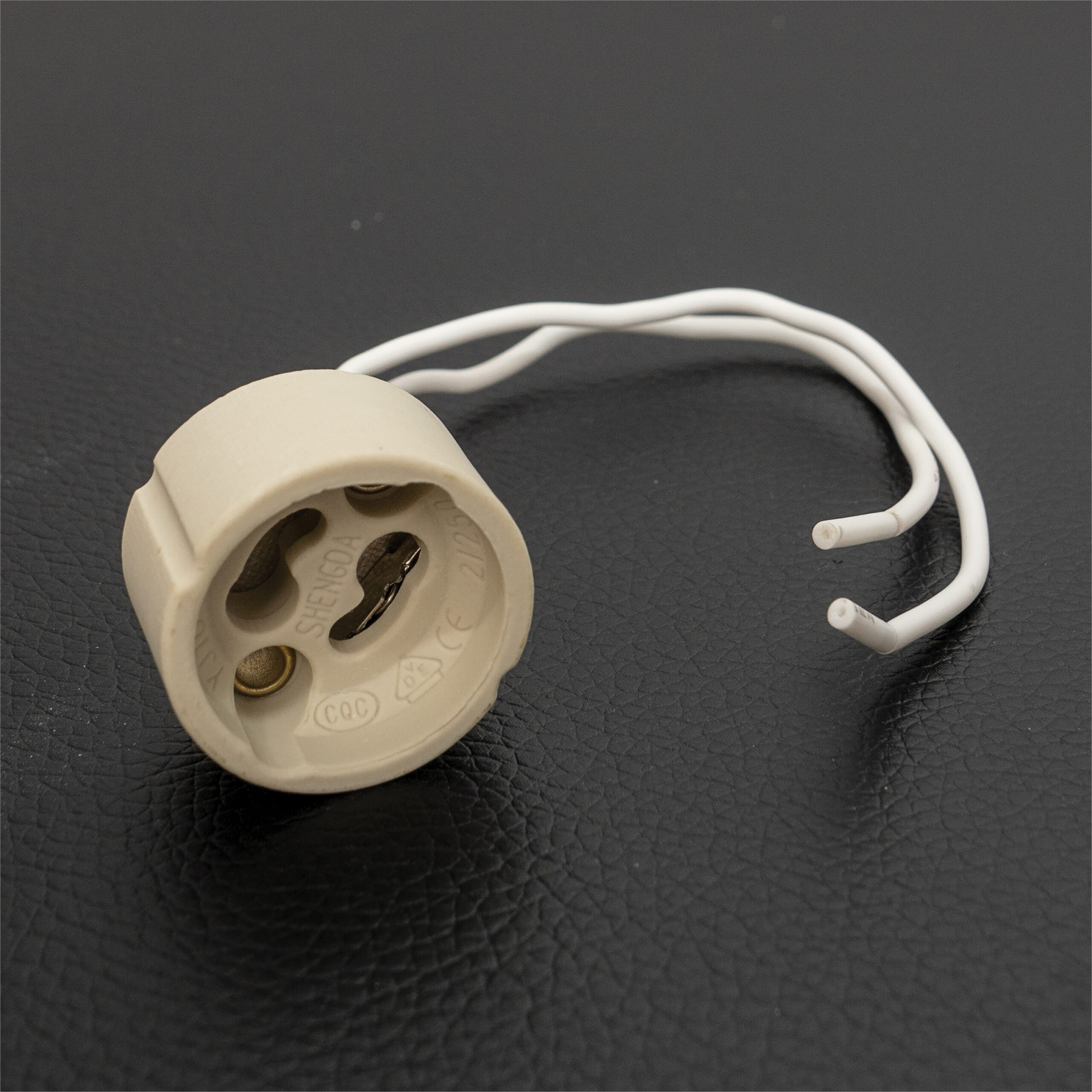 GU10 Lamp Holder with Ceramic Base