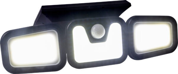St Helens Home and Garden Solar Powered 3 COB Motion Sensor Wall Security Light 260 Lumen